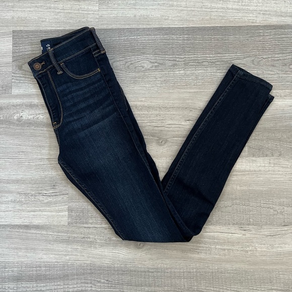 Hollister Denim - Hollister Dark Wash High-Rise Jean Legging